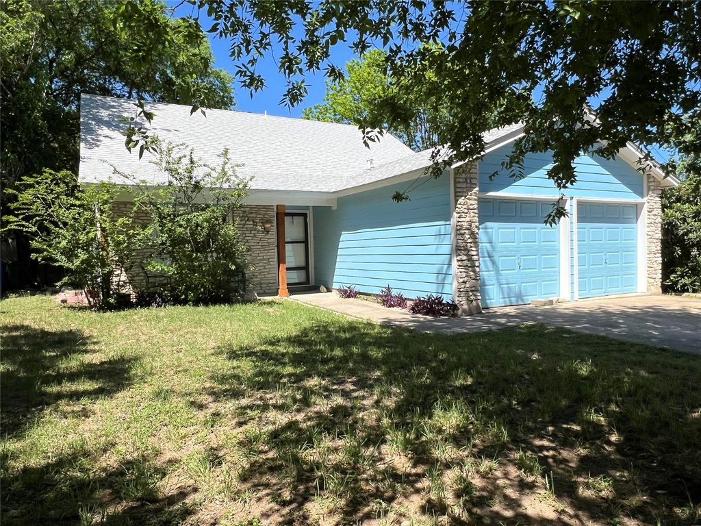 7704 Cloudberry CIR, Austin, TX 78745