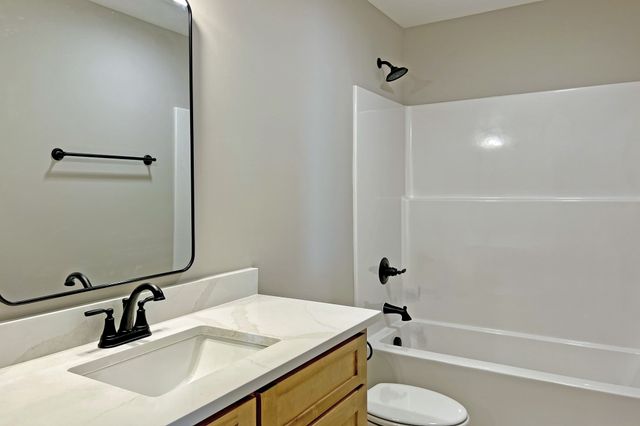 1106 Brook Court, Franklin, KY 42134