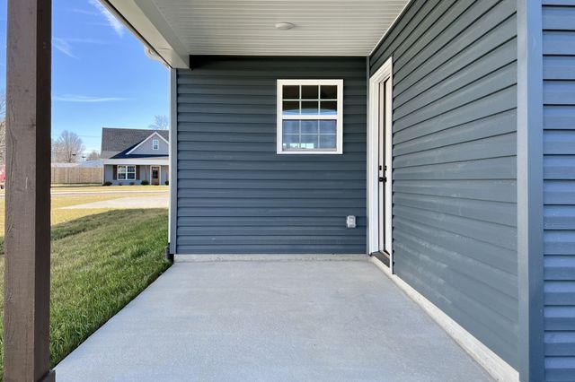 1106 Brook Court, Franklin, KY 42134