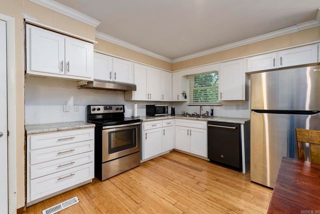 1106 N Hughes Street, Little Rock, AR 72207