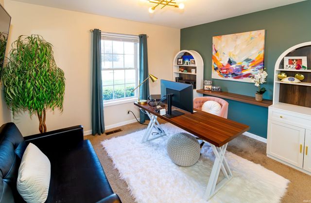 3023 Elmridge Drive, Evansville, IN 47711