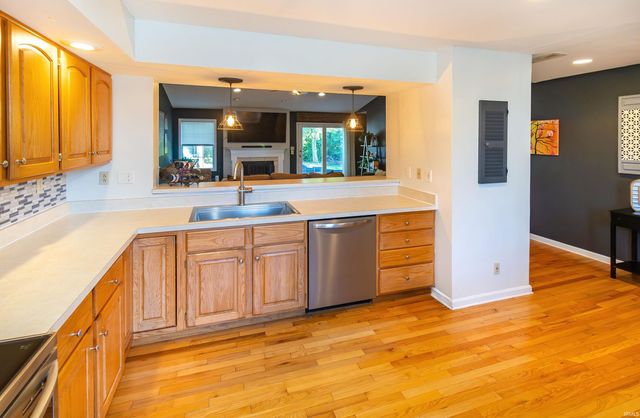 3023 Elmridge Drive, Evansville, IN 47711