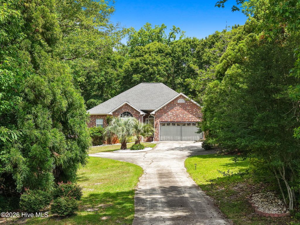 36 Country Club Drive, Shallotte, NC 28470