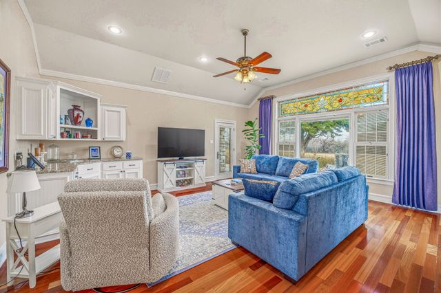 501 County Road 103, Comanche, TX 76442