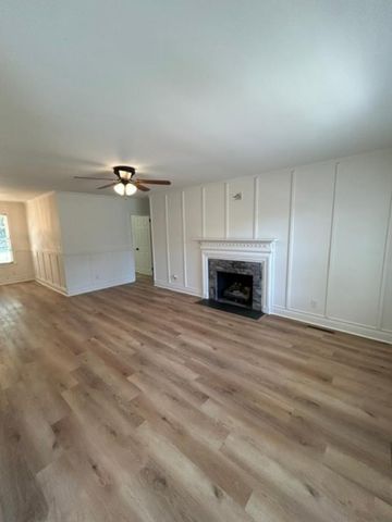 714 W Hampton Avenue W, Sumter, SC 29150