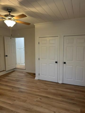 714 W Hampton Avenue W, Sumter, SC 29150