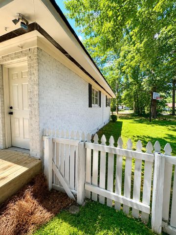 714 W Hampton Avenue W, Sumter, SC 29150