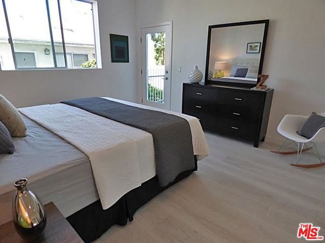 1526 ARMACOST Avenue 102, Los Angeles, CA 90025