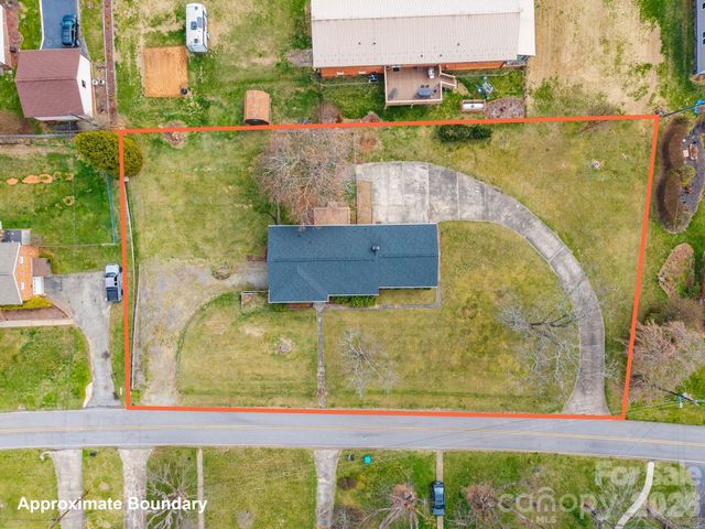 33 Monte Vista Terrace, Candler, NC 28715