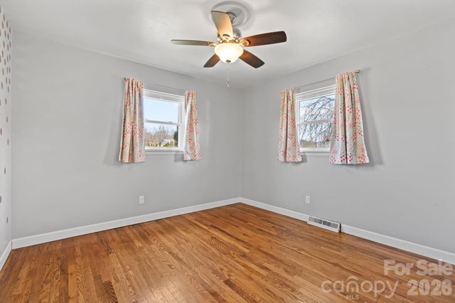 33 Monte Vista Terrace, Candler, NC 28715