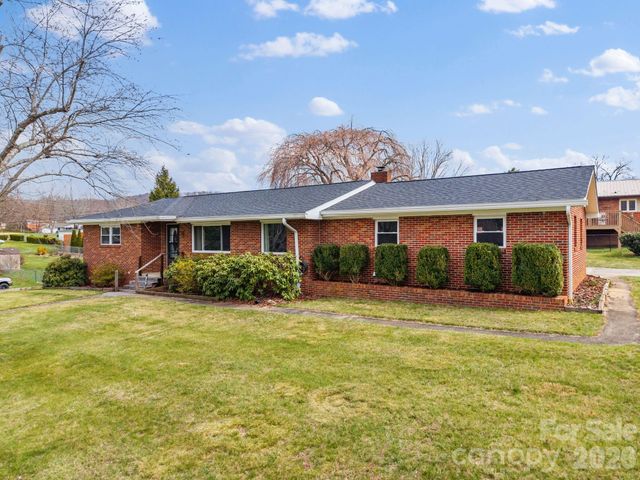 33 Monte Vista Terrace, Candler, NC 28715