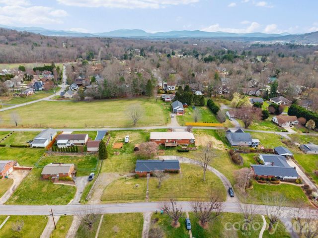 33 Monte Vista Terrace, Candler, NC 28715