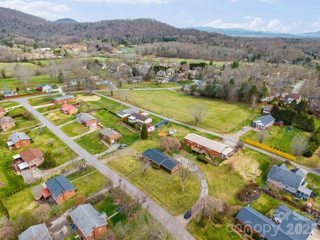 33 Monte Vista Terrace, Candler, NC 28715