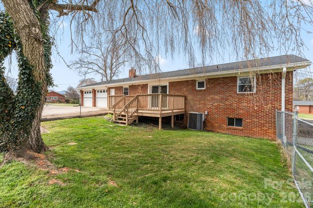 33 Monte Vista Terrace, Candler, NC 28715