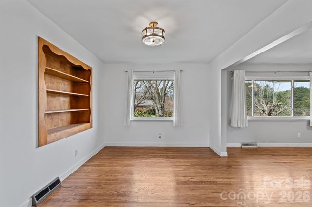 33 Monte Vista Terrace, Candler, NC 28715