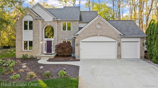 4659 Camelina Street, Commerce Charter Township, MI 48382