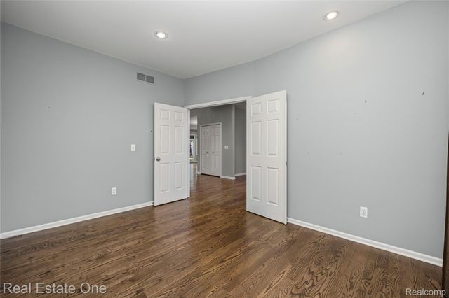 4659 Camelina Street, Commerce Charter Township, MI 48382