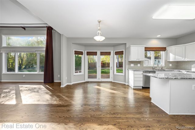 4659 Camelina Street, Commerce Charter Township, MI 48382