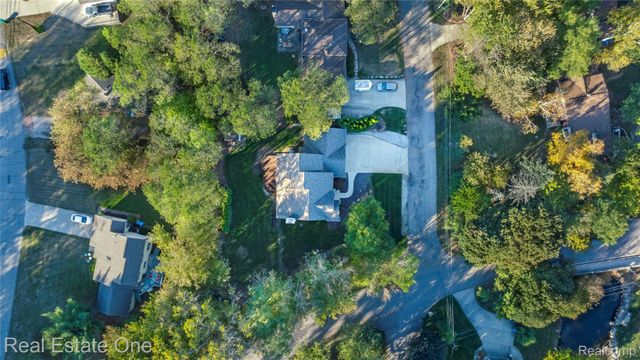 4659 Camelina Street, Commerce Charter Township, MI 48382