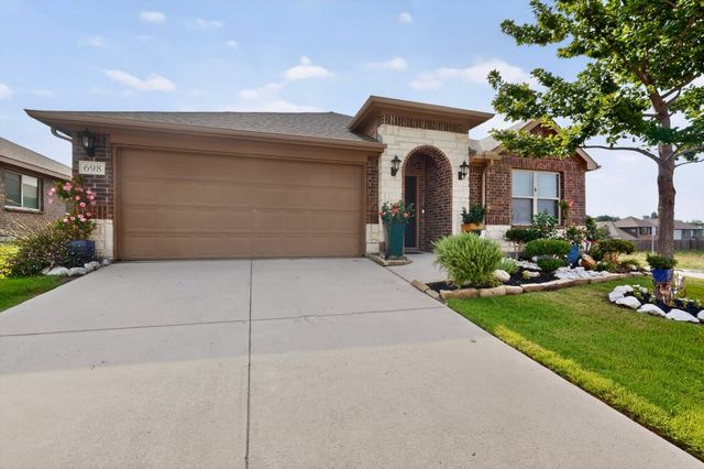 698 Langdon Street, Lavon, TX 75166