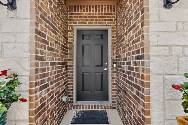 698 Langdon Street, Lavon, TX 75166