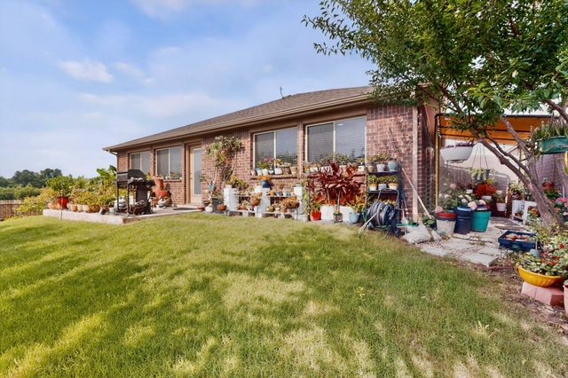 698 Langdon Street, Lavon, TX 75166