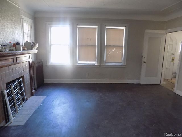 14137 MANSFIELD Street, Detroit, MI 48227