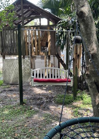2535 NW 49TH PLACE, Gainesville, FL 32605