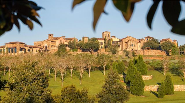 15742 PENDIO DRIVE, Bella Collina, FL 34756