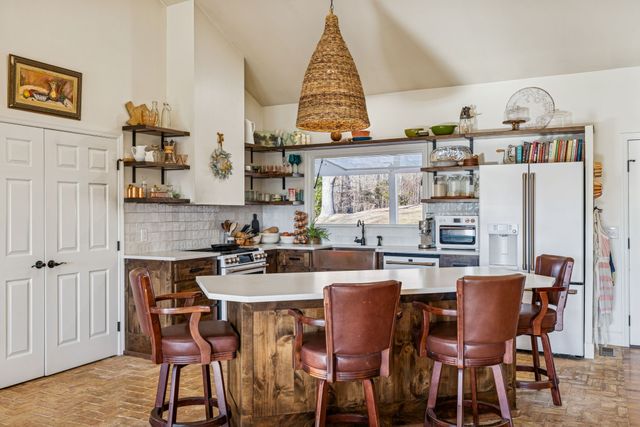 3402 Blackburn Rd, Santa Fe, TN 38482