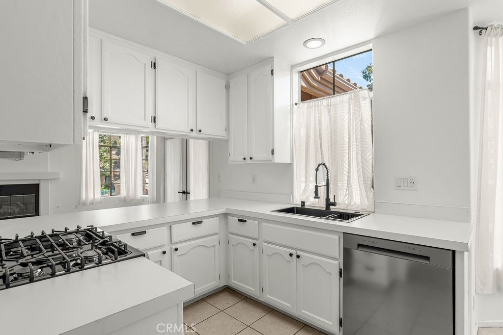 3555 Cameo Drive 63, Oceanside, CA 92056 — photo 4