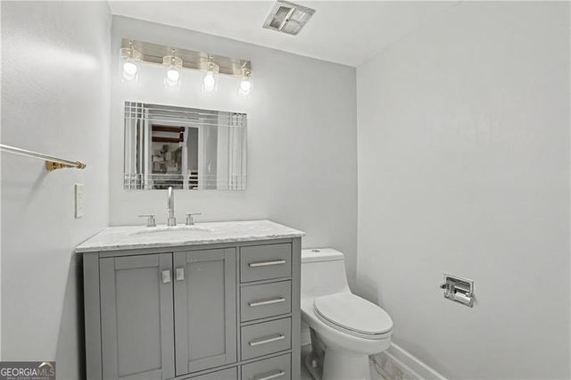7307 Cardigan Circle, Atlanta, GA 30328