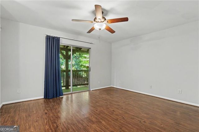7307 Cardigan Circle, Atlanta, GA 30328