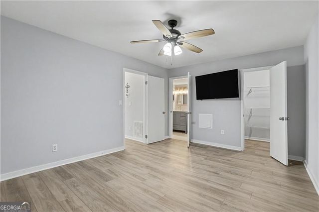 7307 Cardigan Circle, Atlanta, GA 30328