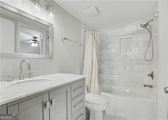 7307 Cardigan Circle, Atlanta, GA 30328