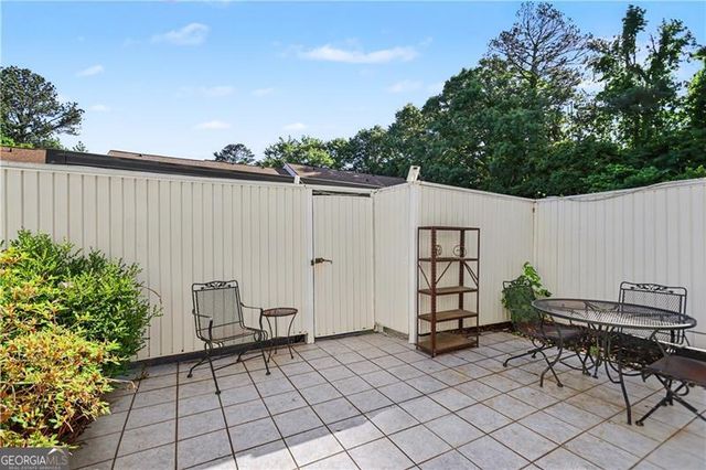 7307 Cardigan Circle, Atlanta, GA 30328