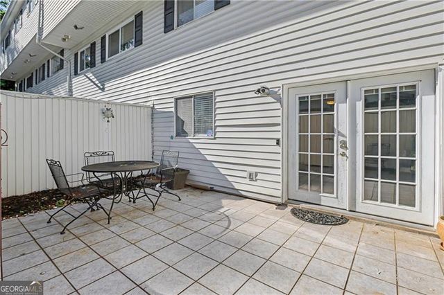 7307 Cardigan Circle, Atlanta, GA 30328