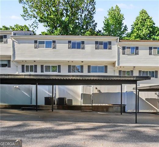 7307 Cardigan Circle, Atlanta, GA 30328