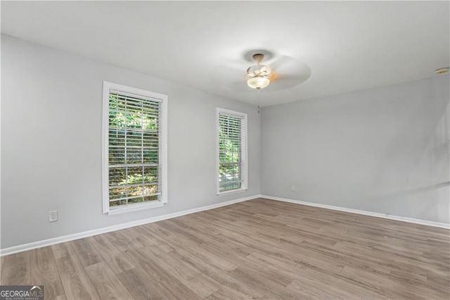 7307 Cardigan Circle, Atlanta, GA 30328