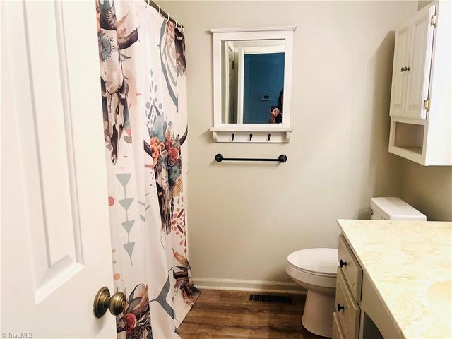 417 Fulton Avenue, Mount Airy, NC 27030