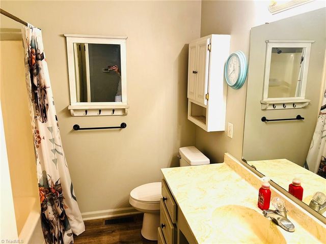 417 Fulton Avenue, Mount Airy, NC 27030