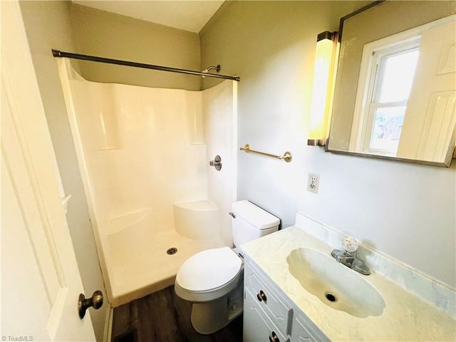 417 Fulton Avenue, Mount Airy, NC 27030