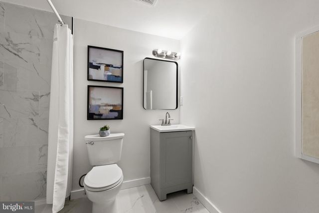 1118 S CAREY ST, Baltimore, MD 21223