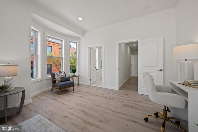 1118 S CAREY ST, Baltimore, MD 21223