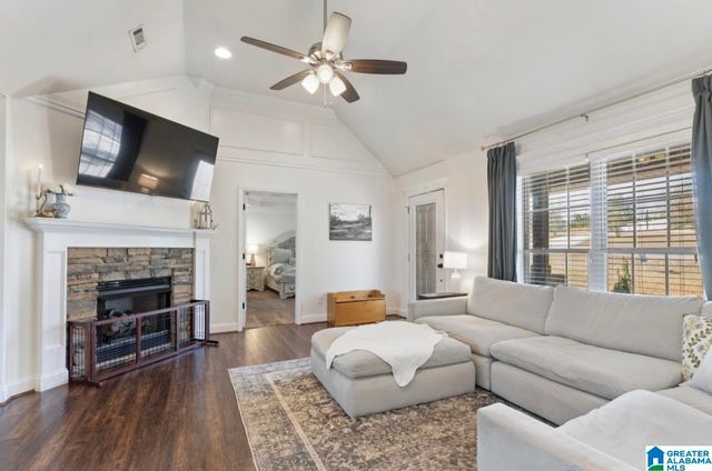 53 COUNTY ROAD 1072, Thorsby, AL 35171