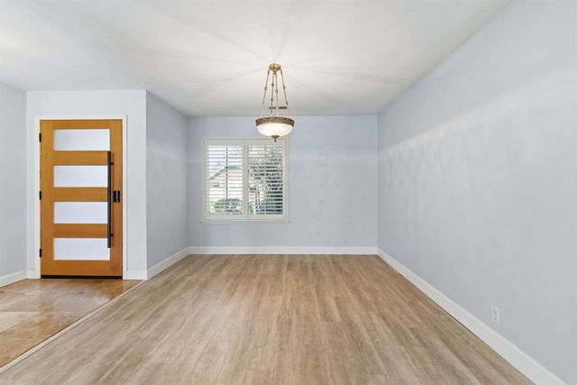 2303 Pheasant Run Cir, Stockton, CA 95207