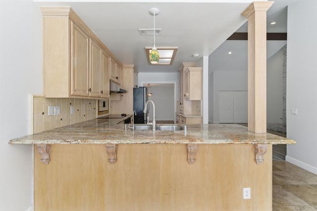 2303 Pheasant Run Cir, Stockton, CA 95207