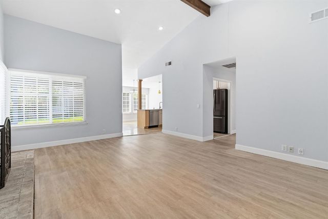 2303 Pheasant Run Cir, Stockton, CA 95207