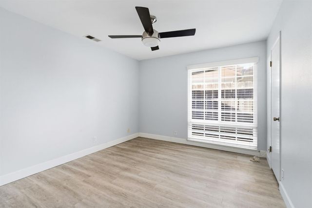 2303 Pheasant Run Cir, Stockton, CA 95207