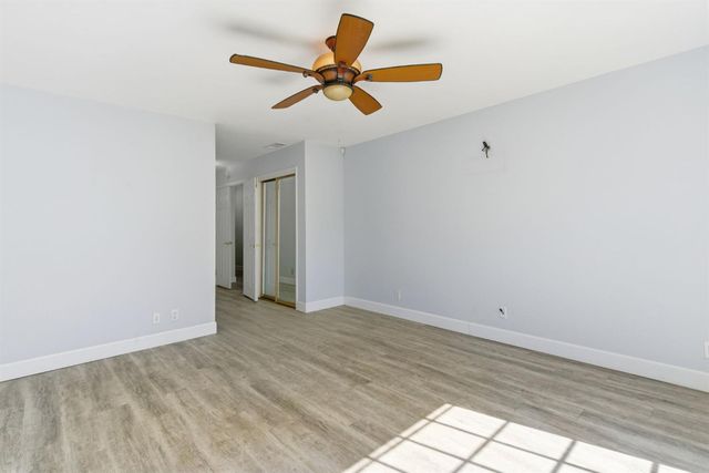 2303 Pheasant Run Cir, Stockton, CA 95207